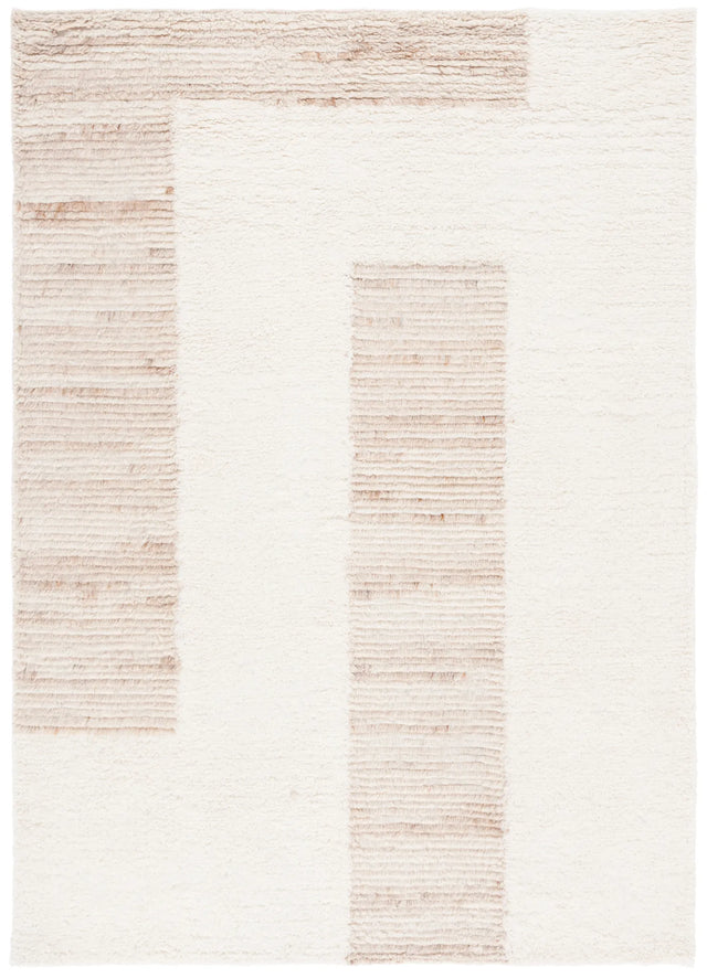 Safavieh Vermont 4'-0" x 6'-0" Rug in Ivory / Beige