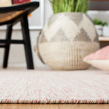 Safavieh Montauk 4'-0" x 6'-0" Rug in Pink / Beige