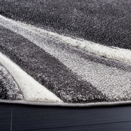 Safavieh Hollywood 5'-3" x 5'-3" Rug in Grey / Ivory