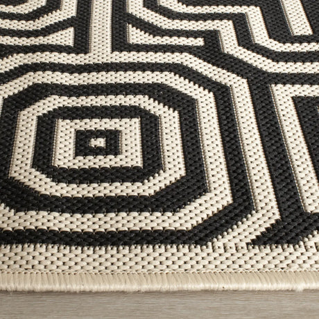 Safavieh Courtyard 2'-3" x 10'-0" Rug in Sand / Black