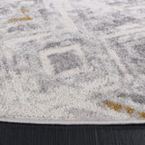 Safavieh Palma 6'-7" x 6'-7" Rug in Beige / Light Grey