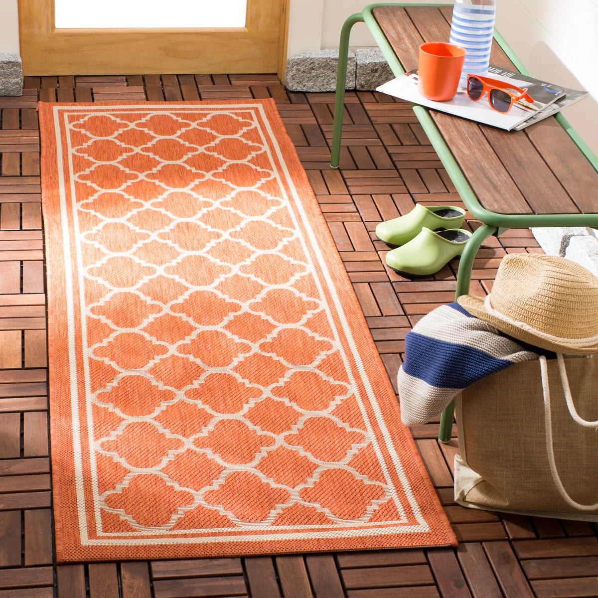 Safavieh Courtyard 2'-3" x 10'-0" Rug in Terracotta / Bone