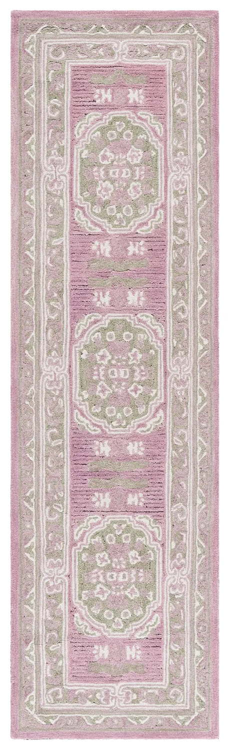 Safavieh Savonnerie 2'-3" x 8'-0" Rug in Olive / Pink