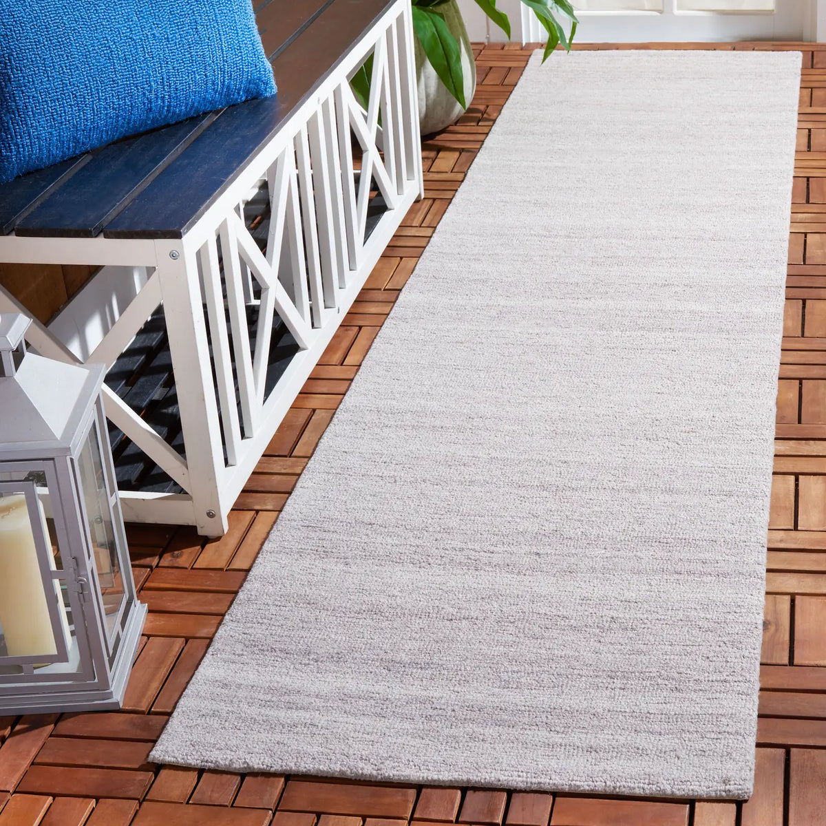Safavieh Outdoor Micro-Loop 2'-3" x 9'-0" Rug in Beige