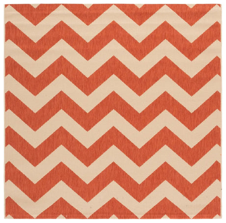 Safavieh Courtyard 5'-3" x 5'-3" Rug in Terracotta / Beige