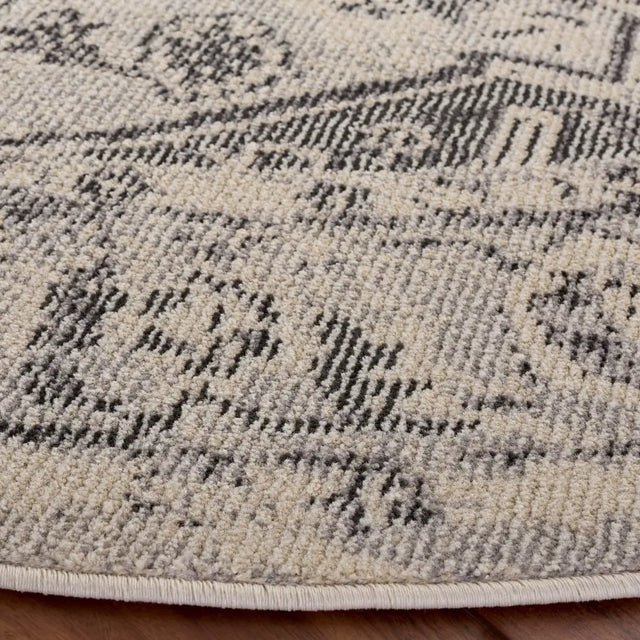 Safavieh Madison 6'-7" x 6'-7" Rug in Ivory / Grey
