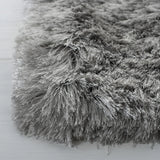 Safavieh Ocean Shag 4'-0" x 6'-0" Rug in Silver