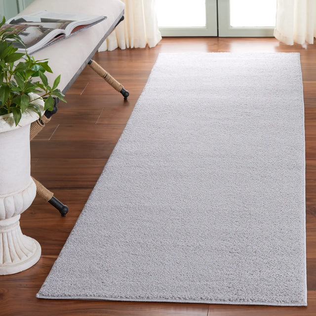 Safavieh Boucle 100 2'-6" x 8'-0" Rug in Grey