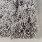 Safavieh Polar Shag 4'-0" x 6'-0" Rug in Silver