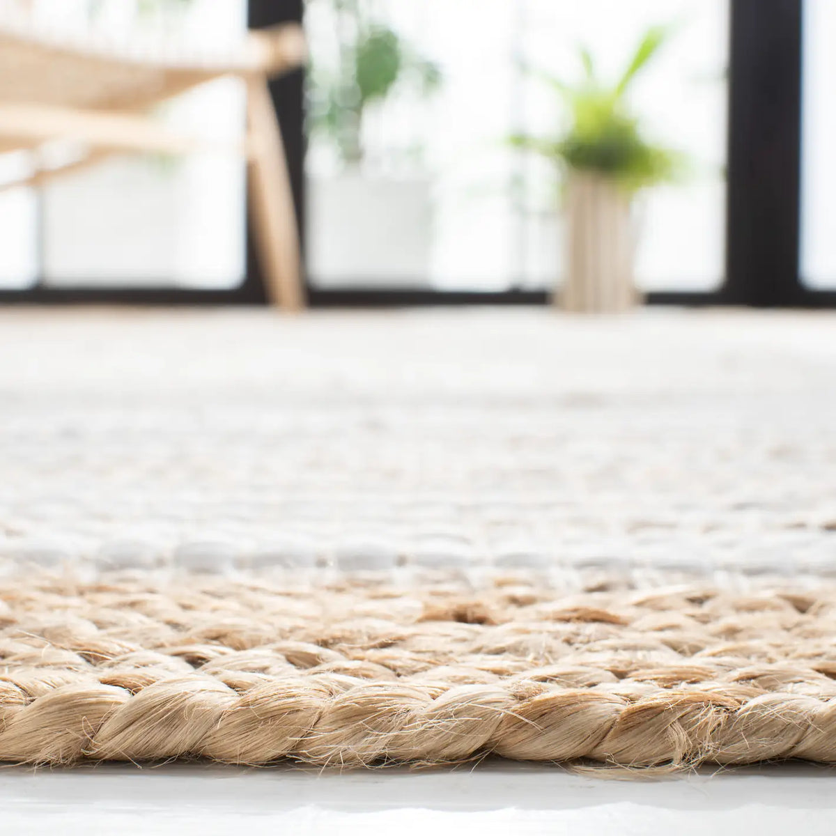 Safavieh Natura 4'-0" x 6'-0" Rug in Natural / Ivory