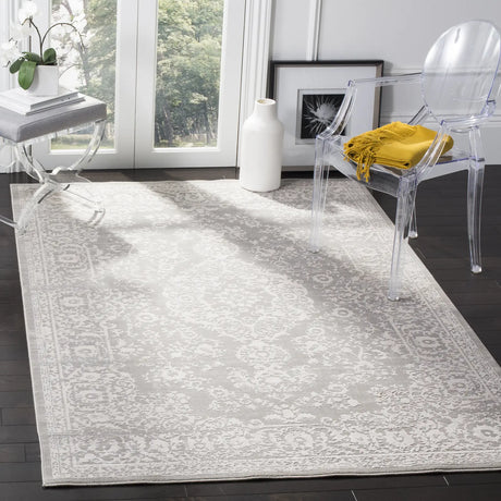 Safavieh Princeton 4'-0" x 6'-0" Rug in Grey / Beige