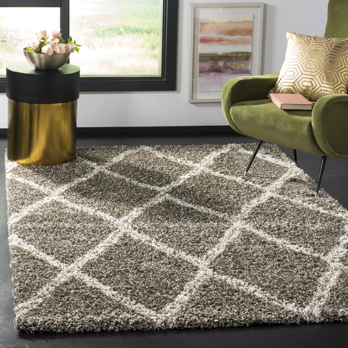 Safavieh Hudson Shag 5'-1" x 7'-6" Rug in Grey / Ivory