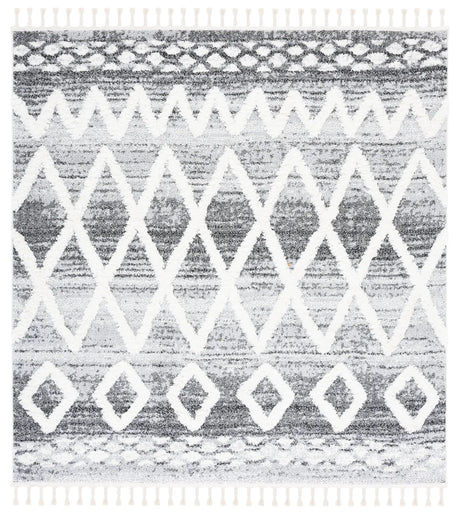 Safavieh Moroccan Tassel Shag 6'-7" x 6'-7" Rug in Grey / Ivory