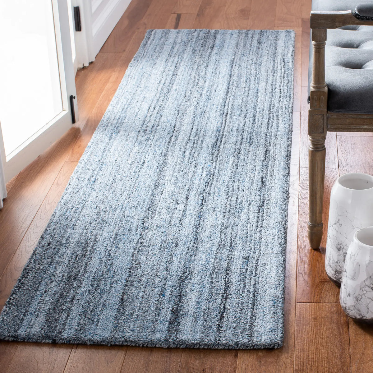 Safavieh Abstract 2'-3" x 8'-0" Rug in Grey