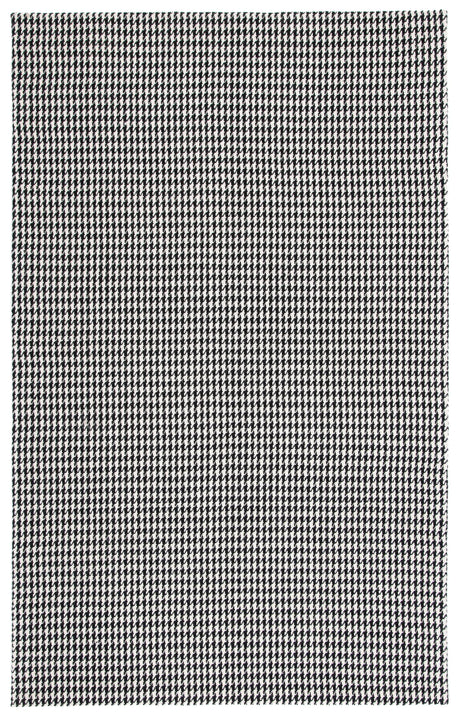 Safavieh Marbella 4'-0" x 6'-0" Rug in Black / Ivory