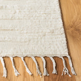 Safavieh Casablanca 5'-0" x 8'-0" Rug in Ivory