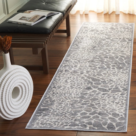 Safavieh Atlas 2'-2" x 7'-0" Rug in Ivory / Grey