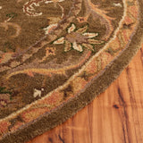 Safavieh Antiquity 4'-6" x 6'-6" Rug in Olive / Gold