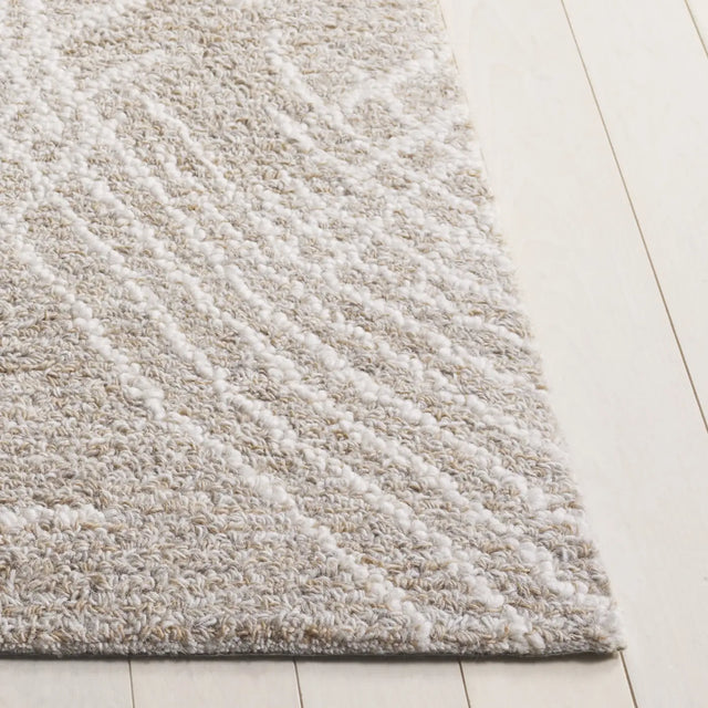Safavieh Ebony 4'-0" x 6'-0" Rug in Grey / Ivory