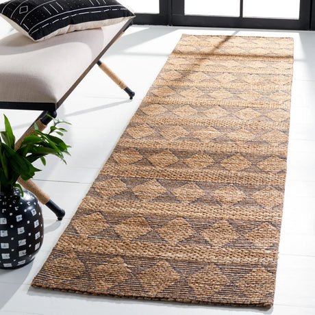 Safavieh Natural Fiber 2'-3" x 9'-0" Rug in Natural / Black