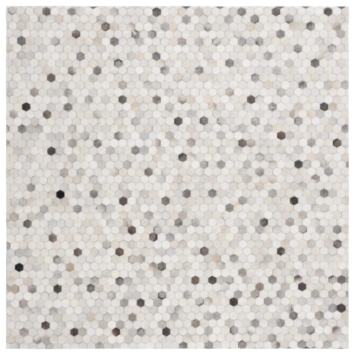 Safavieh Studio Leather 6'-0" x 6'-0" Rug in Ivory / Grey