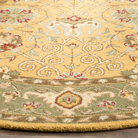 Safavieh Antiquity 6'-0" x 6'-0" Rug in Gold