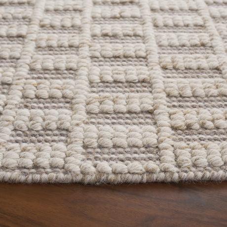 Safavieh Natura 6'-0" x 6'-0" Rug in Brown / Ivory
