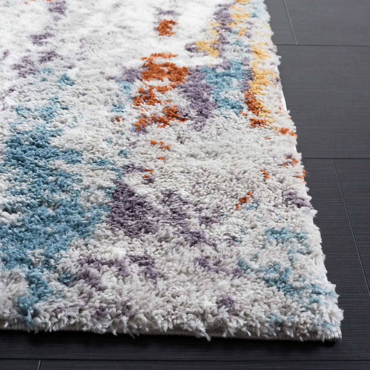 Safavieh Berber Shag 4'-5" x 6'-5" Rug in Blue Rust / Ivory
