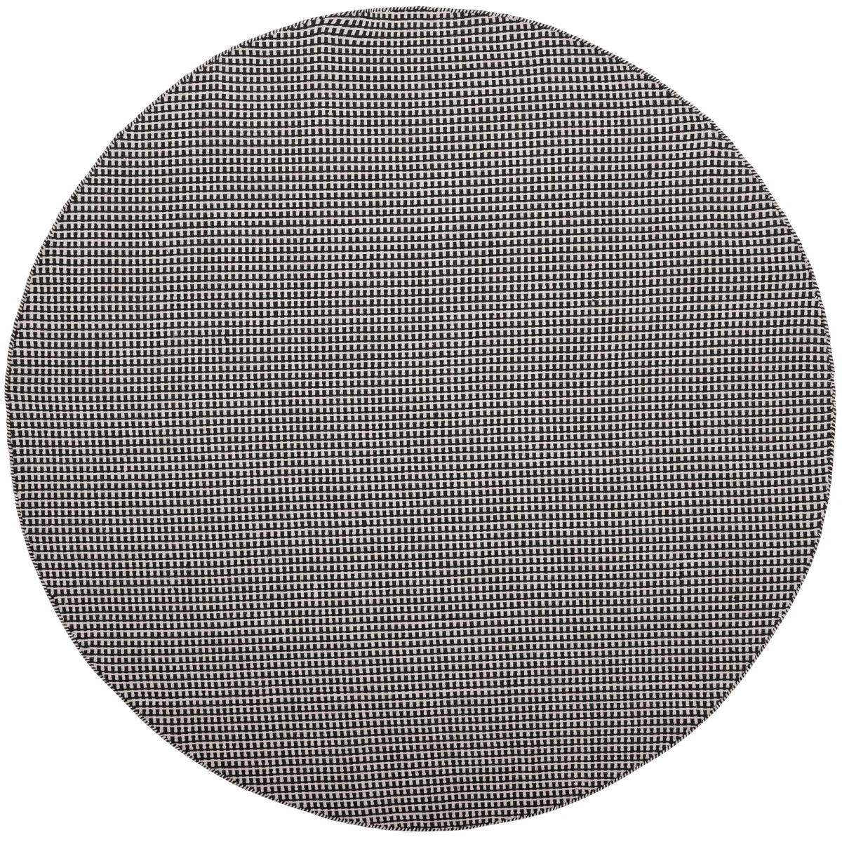 Safavieh Montauk 6'-0" x 6'-0" Rug in Ivory / Black