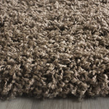 Safavieh Sgl-Laguna Shag 6'-7" x 6'-7" Rug in Taupe