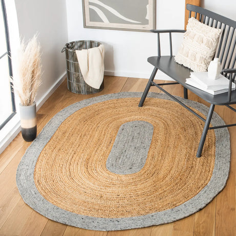 Safavieh Braided 5'-0" x 7'-0" Rug in Grey / Natural