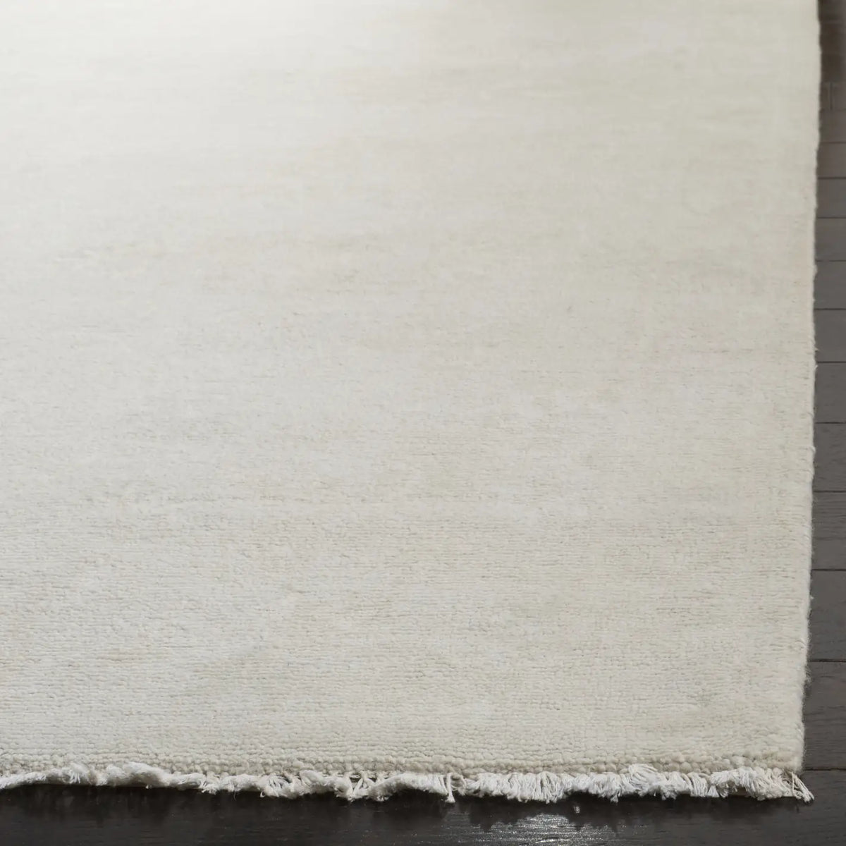 Safavieh Oushak 6'-0" x 9'-0" Rug in Light Blue / Ivory