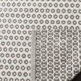 Safavieh Montauk 5'-0" x 8'-0" Rug in Grey / Ivory