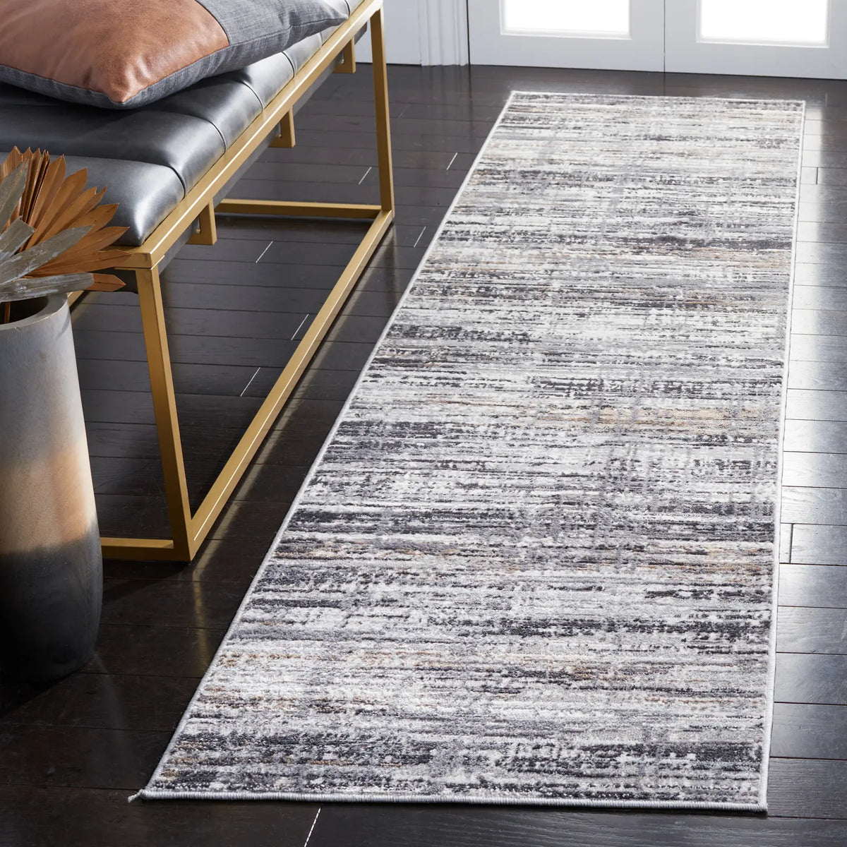 Safavieh Shivan 100 2'-2" x 8'-0" Rug in Light Grey / Dark Grey
