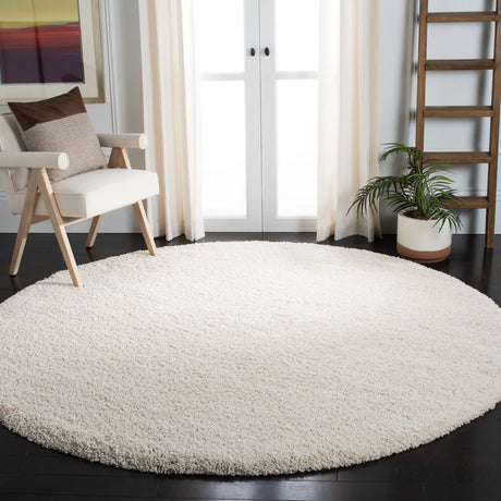 Safavieh Milan Shag 10'-0" x 10'-0" Rug in Ivory