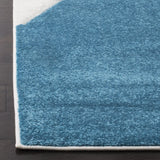 Safavieh Hollywood 4'-0" x 6'-0" Rug in Peacock Blue / Fuchsia