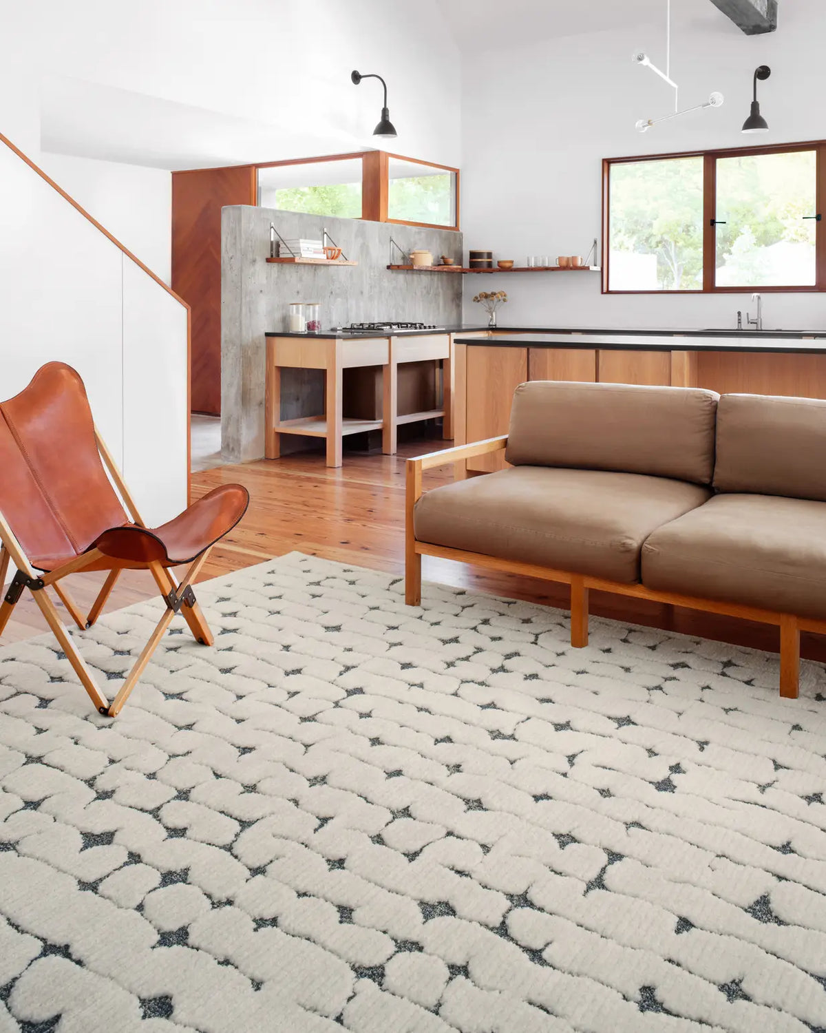 Loloi Hagen Hag-04 White/Navy Rugs - room scene 1