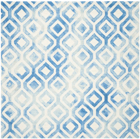 Safavieh Dip Dye 7'-0" x 7'-0" Rug in Ivory / Blue