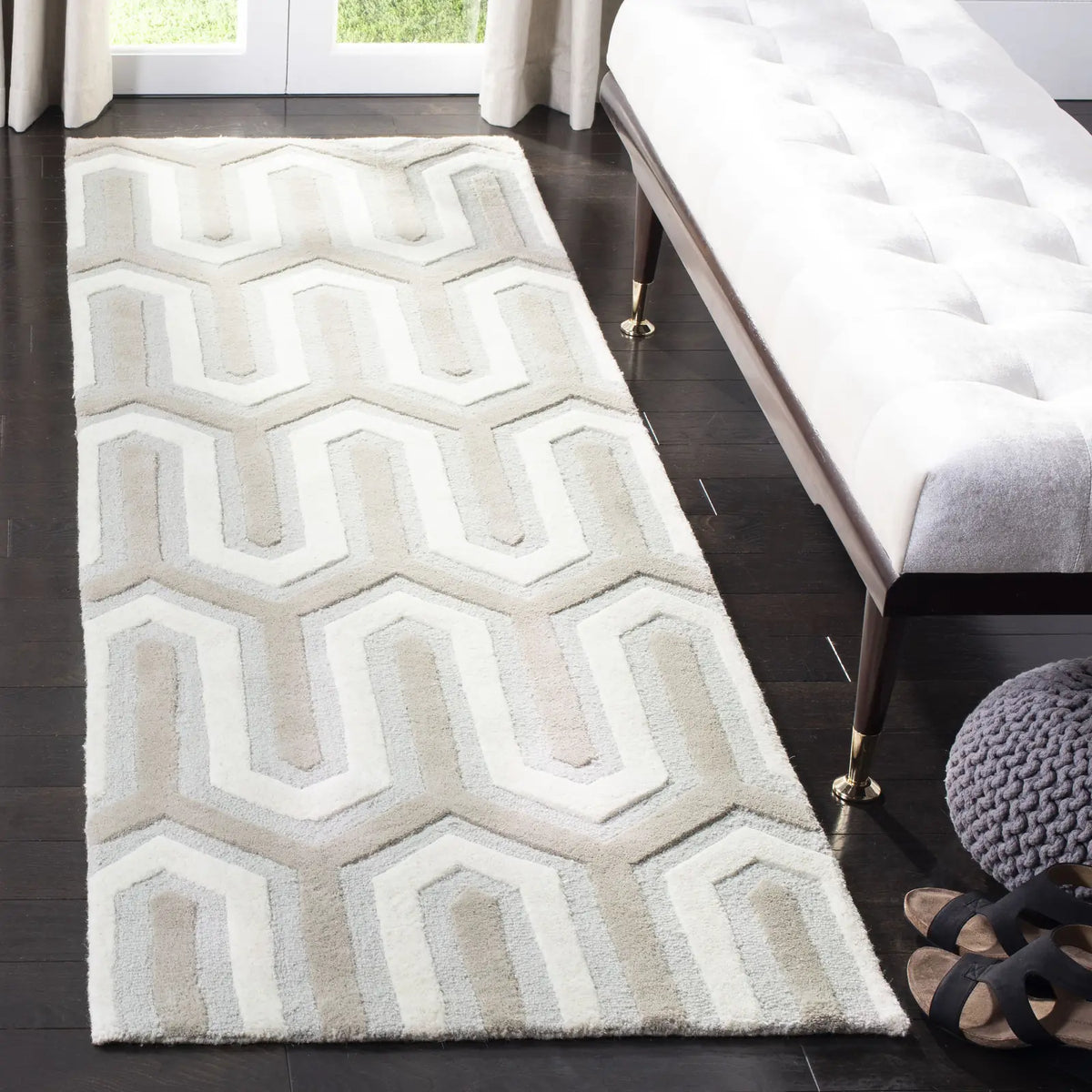 Safavieh Cambridge 2'-6" x 8'-0" Rug in Light Blue / Grey