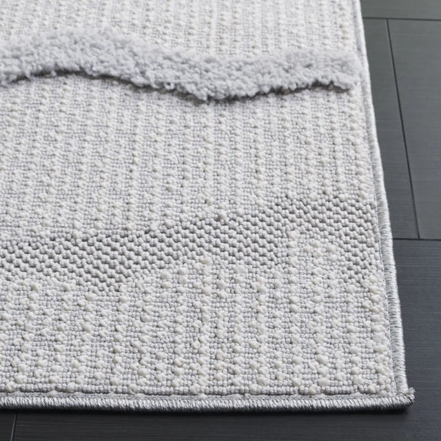 Safavieh Trends 4'-0" x 6'-0" Rug in Ivory / Grey