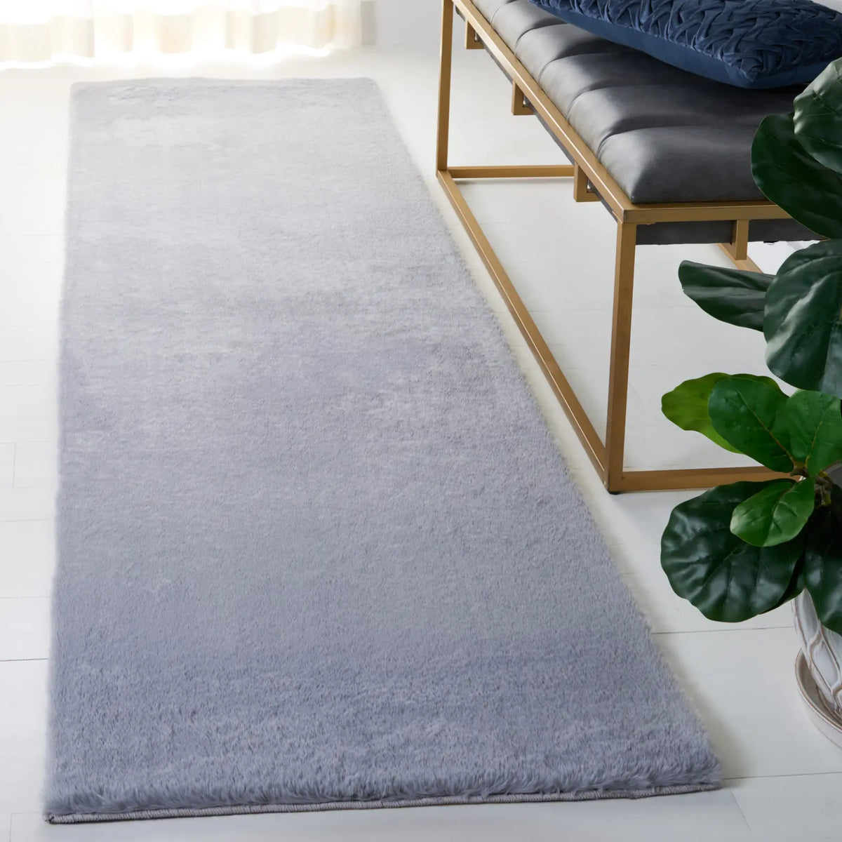Safavieh Faux Rabbit Fur 2'-3" x 8'-0" Rug in Light Grey