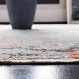 Safavieh Shivan 5'-3" x 7'-6" Rug in Blue / Ivory