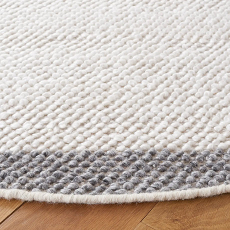 Safavieh Natura 6'-0" x 6'-0" Rug in Ivory / Grey