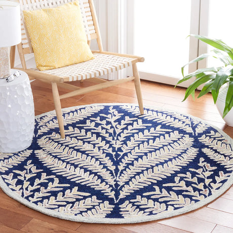 Safavieh Capri 5'-0" x 5'-0" Rug in Navy / Ivory