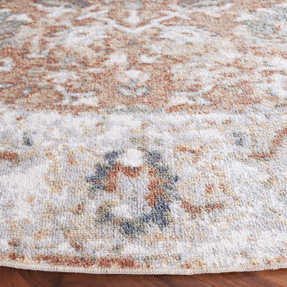 Safavieh Baltimore 6'-7" x 6'-7" Rug in Ivory / Rust