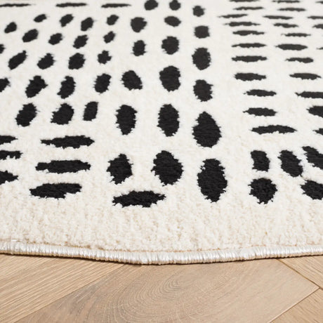 Safavieh Melody 6'-7" x 6'-7" Rug in Ivory / Black