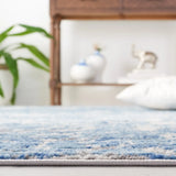 Safavieh Shivan 100 4'-0" x 6'-0" Rug in Blue / Ivory