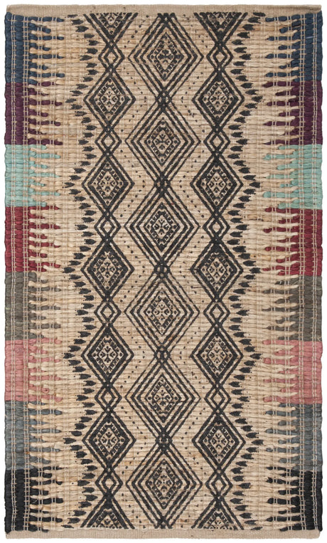 Safavieh Cape Cod 3'-0" x 5'-0" Rug in Natural / Black
