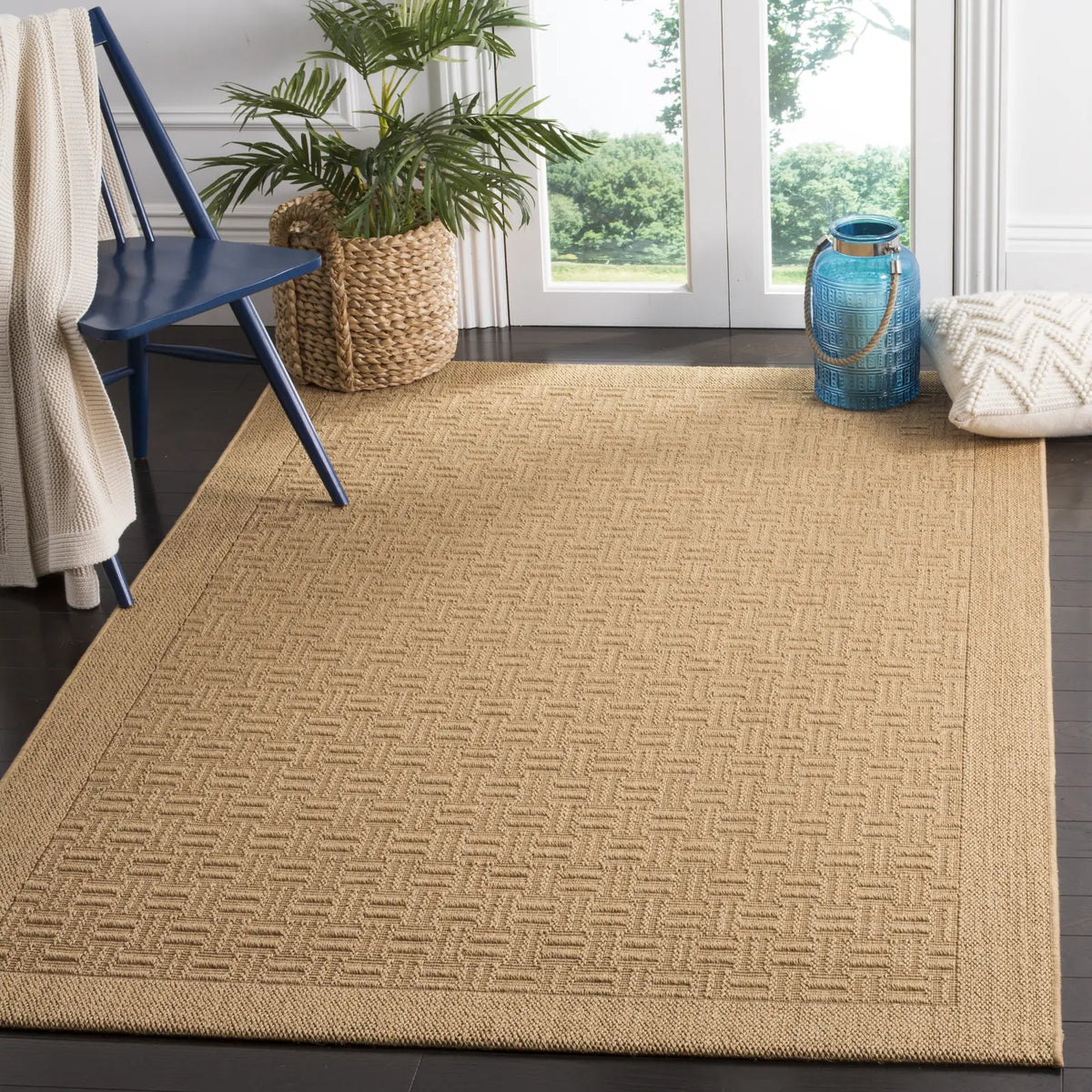 Safavieh Palm Beach 4'-0" x 6'-0" Rug in Maize