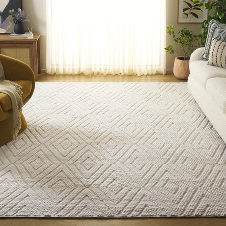 Safavieh Natura 10'-0" x 14'-0" Rug in Ivory